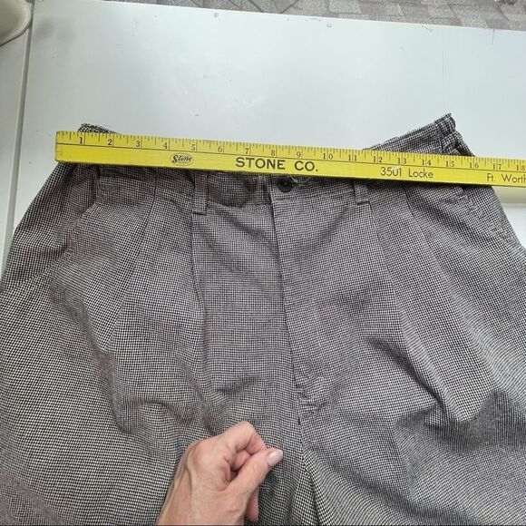 Lee Casual Fall Textured Pleated Front Shorts - 18M - Picture 8 of 9